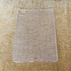 Clear 10.9 (10th gen) iPad Protective Case
